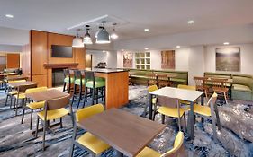Fairfield Inn & Suites Seattle Bellevue Redmond