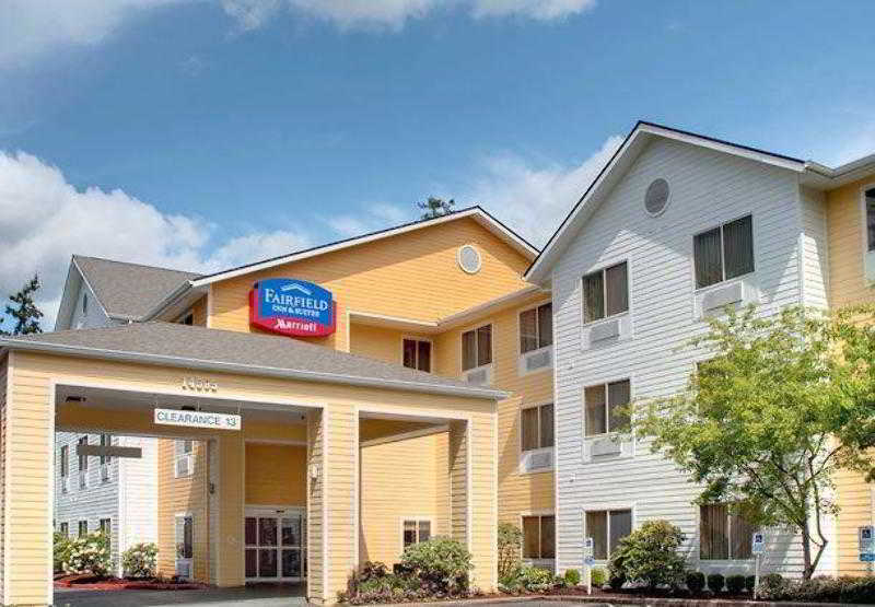 Fairfield Inn & Suites Seattle Bellevue/Redmond Exterior photo